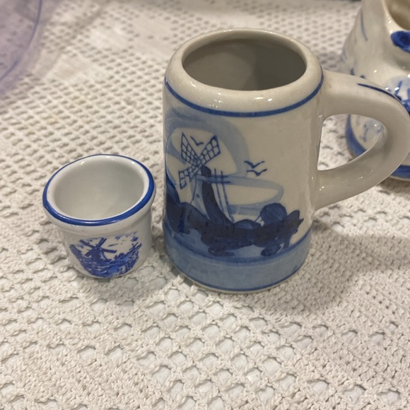 Delft Blue Collection! Windmills, Stein, Shoes, Sewing Machines, Steins, etc - Picture 13 of 13